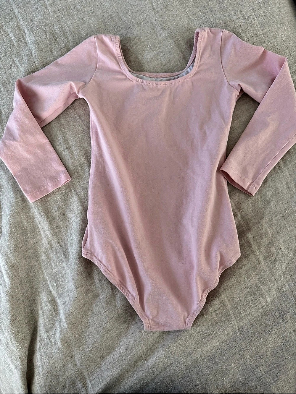 Girls Ballet Pink Long Sleeve leotard size 4-5